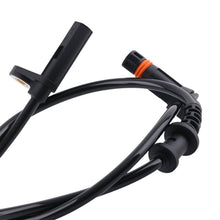 Laad de afbeelding in de galerijviewer, 2 ABS Wheel Speed Sensors Front L R compatible for Mercedes C-Class 2001-2007 2035400417
