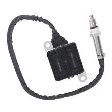 Laad de afbeelding in de galerijviewer, NOX sensor lambda sensor compatible for Mercedes-Benz C-Class W205 E-Class W213 0009059112
