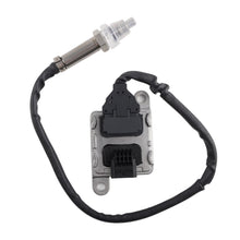 Laad de afbeelding in de galerijviewer, NOX sensor lambda sensor geschikt voor Mercedes-Benz C-Class W205 E-Class W213 0009059112