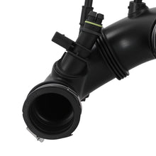Laad de afbeelding in de galerijviewer, Engine Turbo Intercooler Air Intake Duct Hose Tube compatible for Mercedes-Benz 2740901029