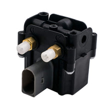 Laad de afbeelding in de galerijviewer, Rear Air Suspension Compressor Pump + Solenoid Valve Block compatible for BMW 5 Series E61