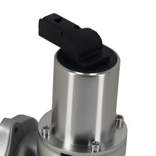 Laad de afbeelding in de galerijviewer, EGR Valve compatible for Hyundai Grandeur 2.2 CRDi 2005-2015 compatible for Kia Carens 2841027400