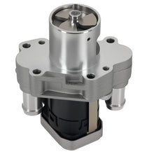 Laad de afbeelding in de galerijviewer, EGR Valve compatible for Mercedes-Benz Sprinter B906 3.0L CDI Aluminum 4 Pin