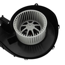 Laad de afbeelding in de galerijviewer, 24V compatible for AC Heater Blower Motor w/ Fan compatible for Volvo FH 400-520 12779ccm 2015- 7482349000