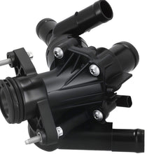 Laad de afbeelding in de galerijviewer, Thermostaathuis geschikt voor Mercedes A W176 B W246 CLA C117 2702000615 koelsysteem
