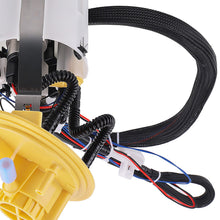 Laad de afbeelding in de galerijviewer, Brandstofpomp Module Assembly geschikt voor Volvo S60 2.3L 2.4L L5 S80 2.8L 2.9L L6 30636490