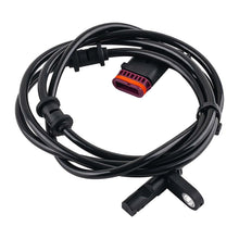 Laad de afbeelding in de galerijviewer, 2x ABS-sensor geschikt voor Mercedes-Benz E-Klasse CLS 2115401217 2115403017