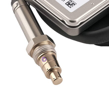 Laad de afbeelding in de galerijviewer, NOx-sensor geschikt voor Mercedes-Benz CLS C218, E-Klasse W212, GLK X204, S-Klasse W222, Sprinter B906, Vito &amp; V-Klasse W447 A0009054310