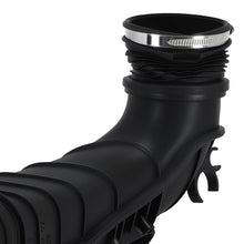 Laad de afbeelding in de galerijviewer, Air Intake geschikt voor BMW F10 F11 518d 520d 525d 2013-2017 13718508047 Black