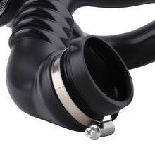 Laad de afbeelding in de galerijviewer, Charge Air Intake Hose geschikt voor Renault Trafic/Vivaro 2.0 2006-21 93861386 nieuw