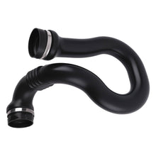 Laad de afbeelding in de galerijviewer, Charge Air Intake Hose geschikt voor Renault Trafic/Vivaro 2.0 2006-21 93861386 nieuw