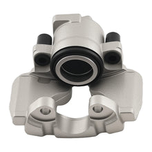 Laad de afbeelding in de galerijviewer, Remklauw voorzijde geschikt voor VW T4 2.5-2.8L 15 PR:1LU 1990-2003 422681 422682