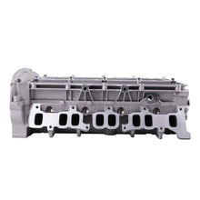 Laad de afbeelding in de galerijviewer, Cylinder head met Common Rail geschikt voor Ford Transit 2.2 TDCi 2006-2014 1433147 Aluminium