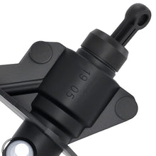 Laad de afbeelding in de galerijviewer, Hoofdkoppelingscilinder geschikt voor Ford Courier J5 J3 1996-2011 XS617A543AA