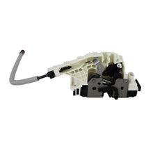 Laad de afbeelding in de galerijviewer, Deurslotactuator geschikt voor Mercedes-Benz C63 AMG W204 E63 AMG W212 2010-2014