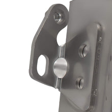 Laad de afbeelding in de galerijviewer, EGR Cooler Water Cooled geschikt voor VW Crafter Transporter 2.0 04L131512T 04L131512CF