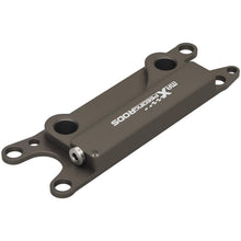 Laad de afbeelding in de galerijviewer, AN10 Aluminium Oil Sandwich Adapter geschikt voor Jeep Wrangler Cherokee 2011-2013