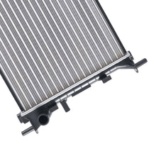 Laad de afbeelding in de galerijviewer, Koeler geschikt voor Ford Focus MK1 1.8 1.9 2.0 1998-2004 ME98AB8005DF 1-reihig