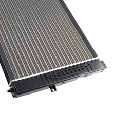 Laad de afbeelding in de galerijviewer, Aluminium Radiateur geschikt voor Audi A4 voor 1.8 quattro 1995-2001 8D0121251Q