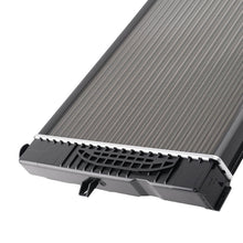 Laad de afbeelding in de galerijviewer, Aluminium Radiateur geschikt voor Audi A4 voor 1.8 quattro 1995-2001 8D0121251Q
