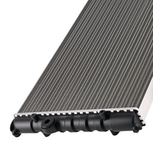 Laad de afbeelding in de galerijviewer, Aluminium Radiateur geschikt voor VW Golf III 1.8 1991-1997 1H0121253R 1 Row