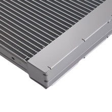 Laad de afbeelding in de galerijviewer, 1-Row Aluminium Radiateur geschikt voor BMW X5 E70 3.0L 4.8L 2007-2010 17117585036