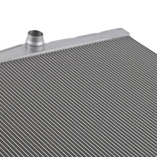 Laad de afbeelding in de galerijviewer, 1-Row Aluminium Radiateur geschikt voor BMW X5 E70 3.0L 4.8L 2007-2010 17117585036