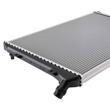 Laad de afbeelding in de galerijviewer, Aluminium Radiateur geschikt voor Volkswagen Jetta 1.9L 2005-2010 1K0121251AM CU13030