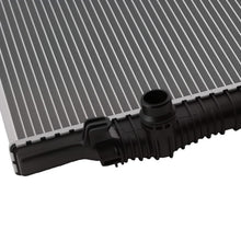 Laad de afbeelding in de galerijviewer, Radiateur Aluminium geschikt voor Audi A3 Quattro 2015-2020 5Q0121251EP 1 Row
