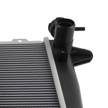 Laad de afbeelding in de galerijviewer, Radiateur 6 Speeds geschikt voor Kia Sorento II XM 2.2 CRDi MT 2009-2015 510187N