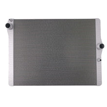 Laad de afbeelding in de galerijviewer, Aluminium Radiateur geschikt voor BMW M2 M3 M4 3.0L Manual Transmissie 17112284607