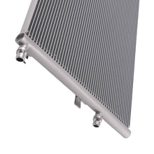 Laad de afbeelding in de galerijviewer, Aluminium Radiateur 1-Row geschikt voor BMW 530 740 840 IE 2018-2020 17117933871