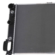 Laad de afbeelding in de galerijviewer, Radiateur geschikt voor Mercedes CL600/S600 2004-2009 CU2875 Direct Replacement AT