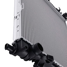Laad de afbeelding in de galerijviewer, Radiateur Aluminium geschikt voor Mercedes GL350/GL450 2013-2016 0995001303