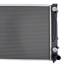 Laad de afbeelding in de galerijviewer, Aluminium Radiateur geschikt voor Audi A4 1.8T 1996-2001 CU2648 8D0121251L