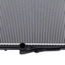 Load image into Gallery viewer, Aluminum Radiator suitable for BMW X3 04-06 CU2771 17113403551 2771 MT Cross-flow