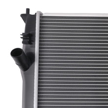 Laad de afbeelding in de galerijviewer, Aluminium Radiateur geschikt voor Mazda 5 CR 1.8 2.0 146HP 2005-2010 LFB715200A 2894