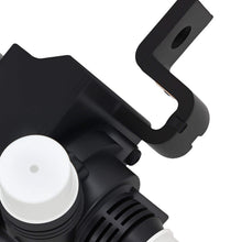 Laad de afbeelding in de galerijviewer, Elektrische waterpomp geschikt voor BMW 525i Base 2001-2005 64116988960