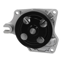 Laad de afbeelding in de galerijviewer, Waterpomp geschikt voor Mazda 2 L4 1.5L 2011-2015 145-1570 PA10092 ZJ0115010A
