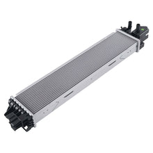 Laad de afbeelding in de galerijviewer, Intercooler geschikt voor Renault Trafic 2.0 dCi 144614882R 2019-2023 aluminium