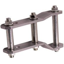 Laad de afbeelding in de galerijviewer, 2 Inch 45-48mm Extended Lift Shackles geschikt voor Ford Ranger PX/Mazda BT50 2012-onwards