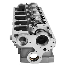 Laad de afbeelding in de galerijviewer, Cylinder head geschikt voor VW Transporter V 2003-2009 2.5 TDI 070103063D 070103063K