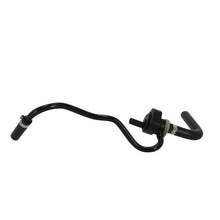 Laad de afbeelding in de galerijviewer, Engine Breather Vent Line compatible for Mercedes GLC300 SLC200 SLC300 C300 E300 C200 2.0L
