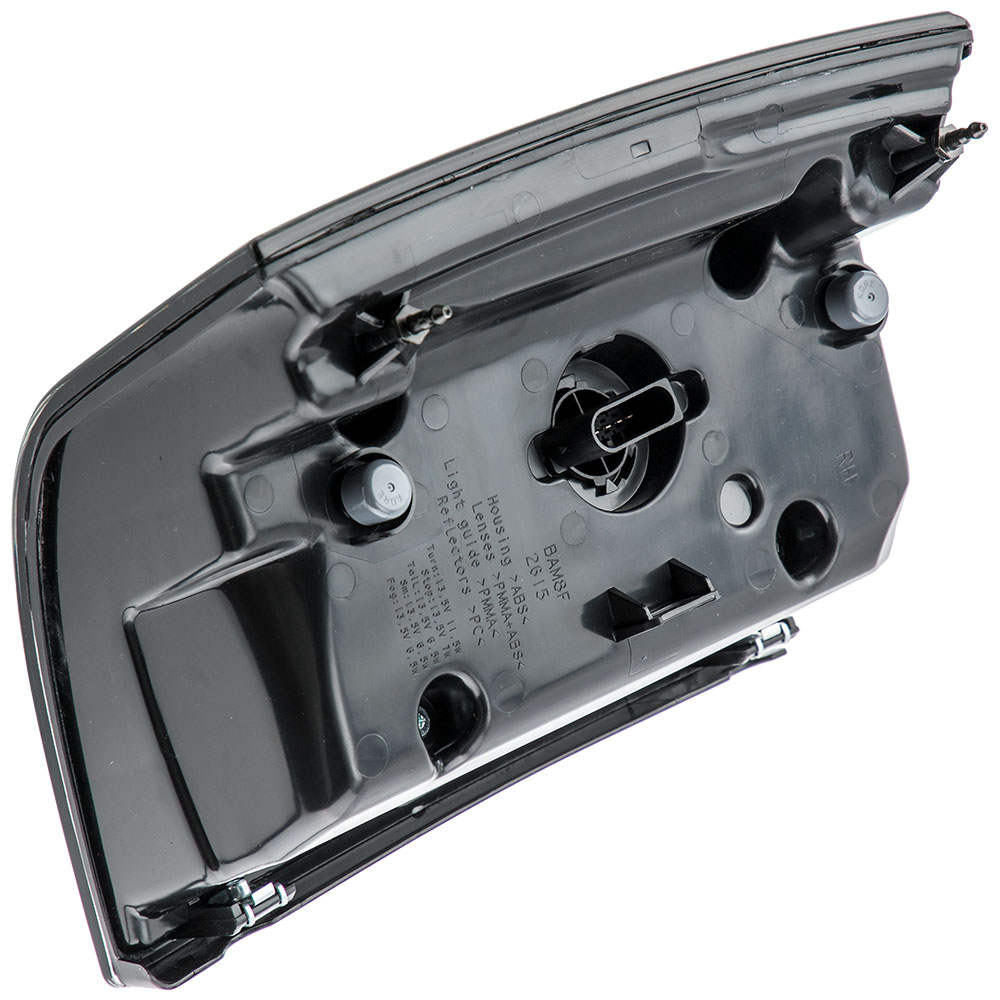 Right Rear Tail Brake Light Lamp compatible for Land Rover Range compatible for Rover 2010-2012 LR031756